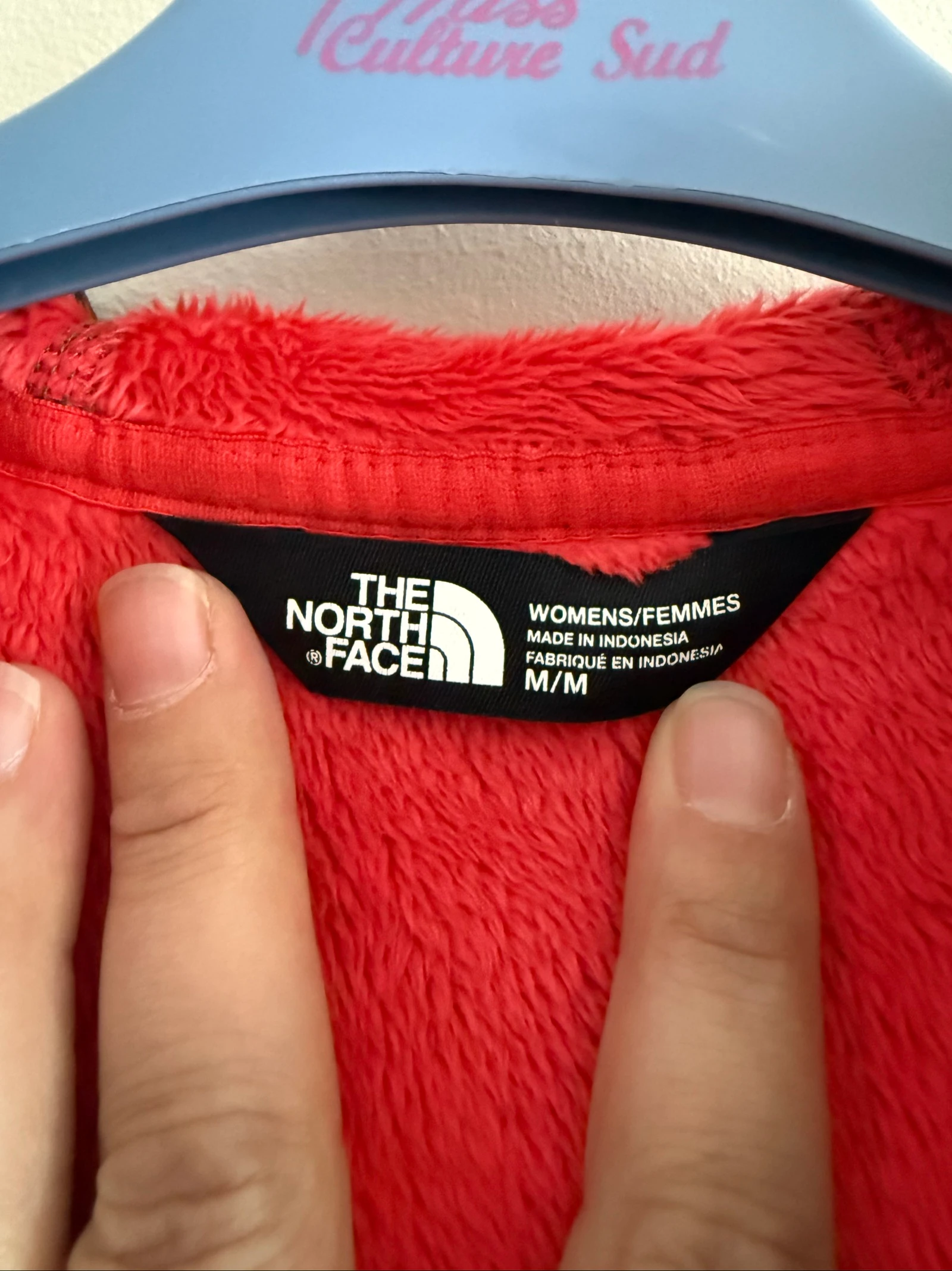 Veste The North Face feminina acolchoada - Tamanho M - Excelente estado - ideal para atividades ao ar livre – photo 10